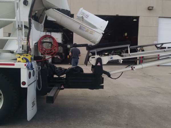PR12 mixer mounted conveyor